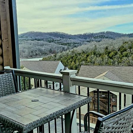 Villa Penthouse W Lake View & Private Deck- Next To Sdc Branson Exterior foto